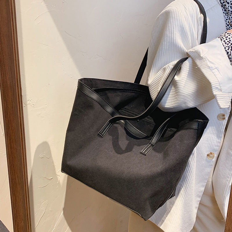 Ines | Tote Bag