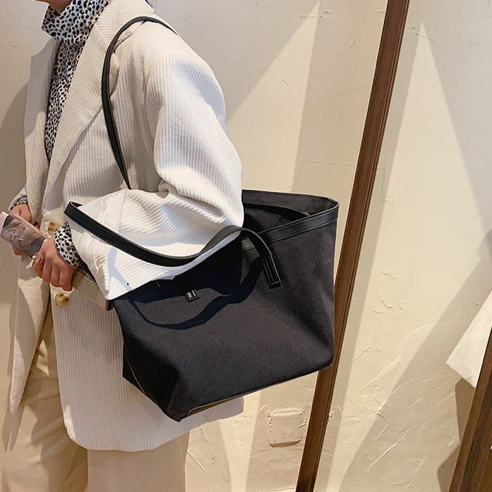 Ines | Tote Bag