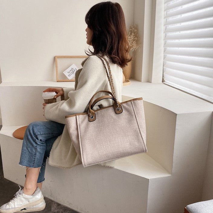 Esme | Tote Bag