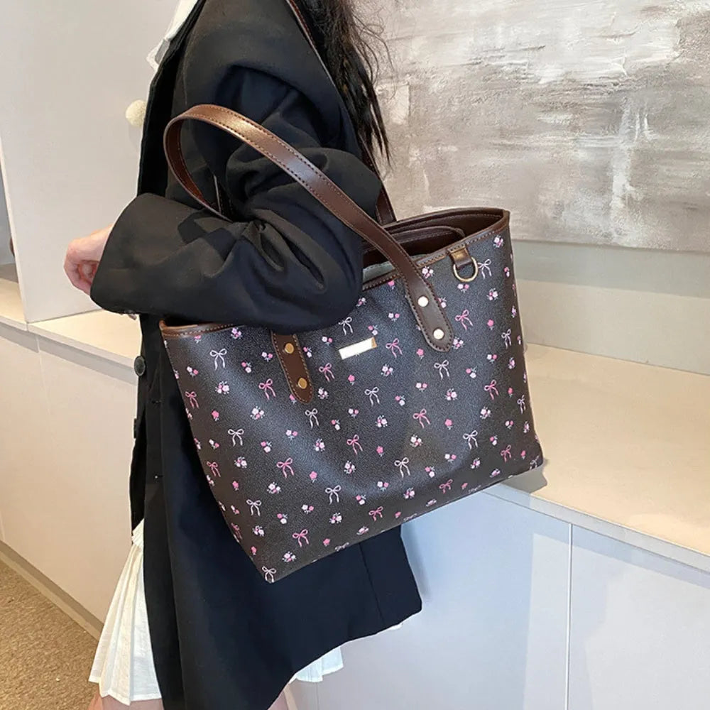 Evelina | Tote Bag