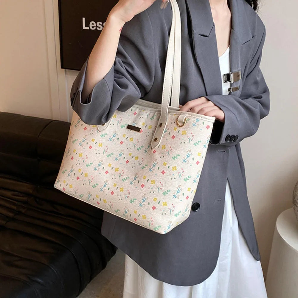 Evelina | Tote Bag
