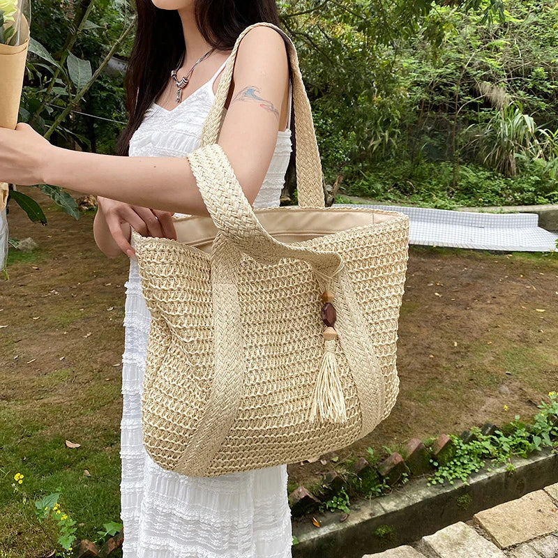 Kira | Tote Bag