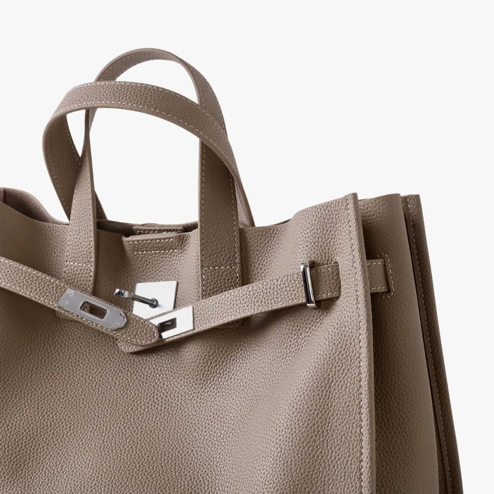 Giselle | Tote Bag