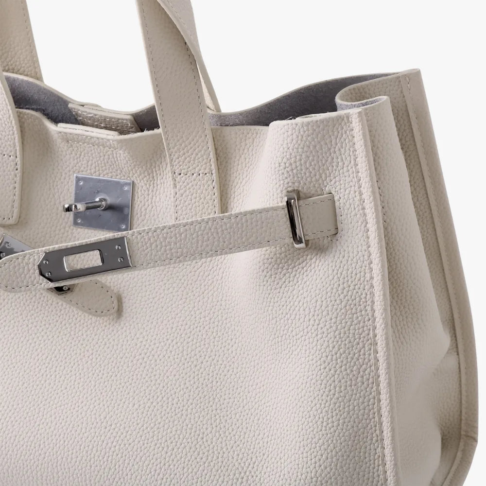 Giselle | Tote Bag
