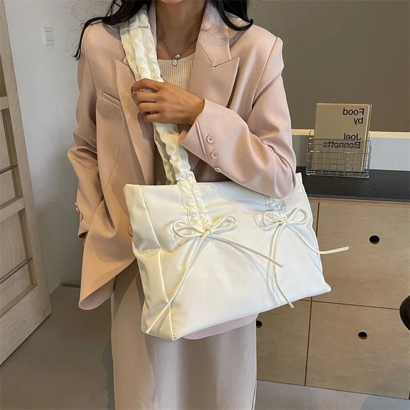 Juno | Tote Bag