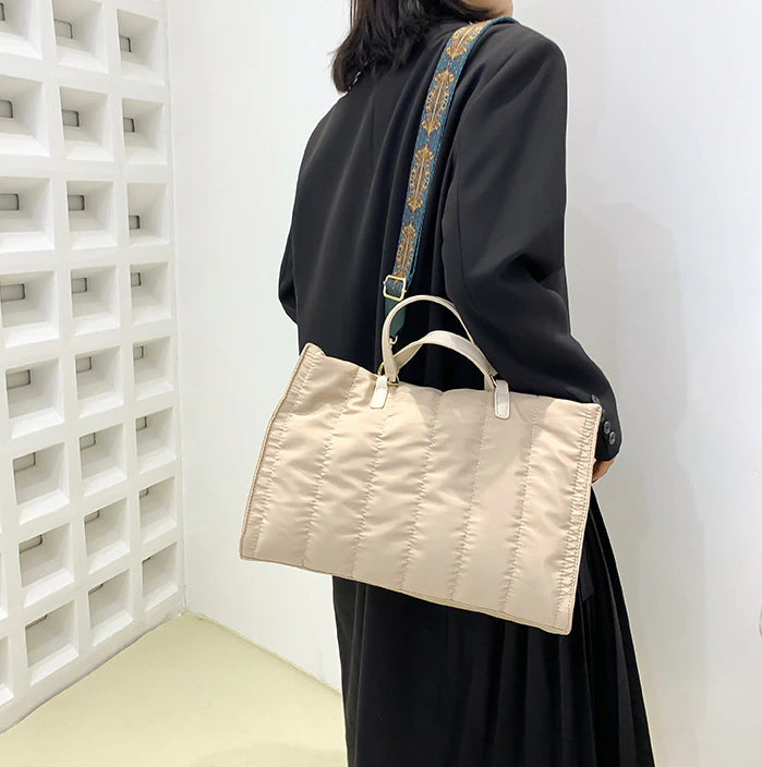 Elara | Tote Bag