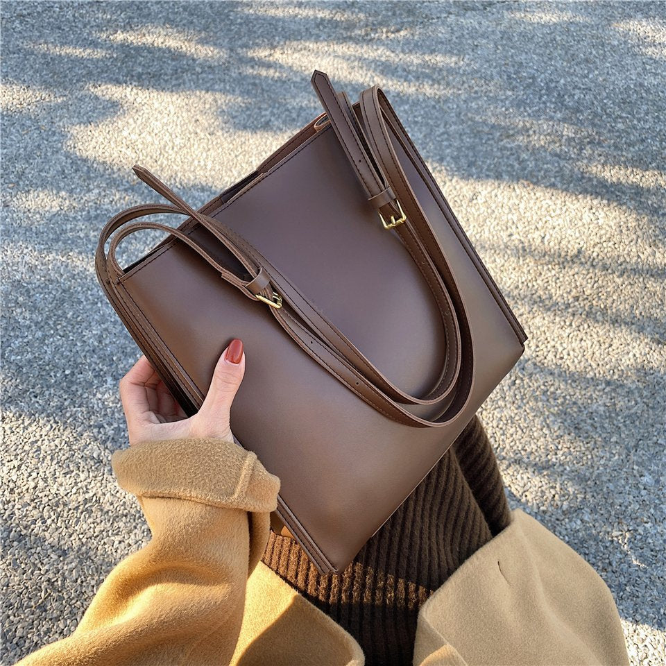 Madeleine | Tote Bag
