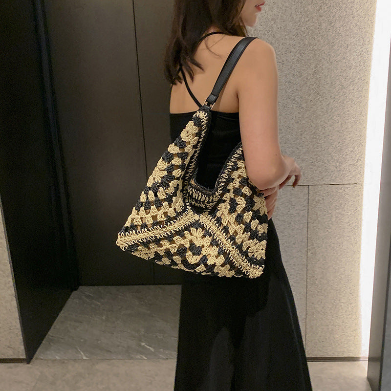 Junia | Tote Bag
