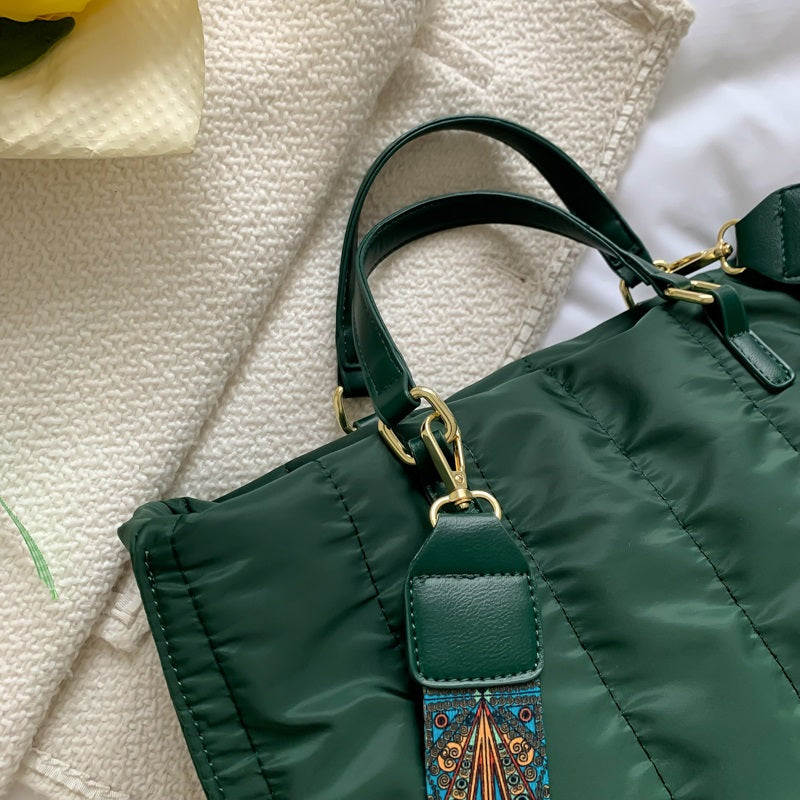 Elara | Tote Bag