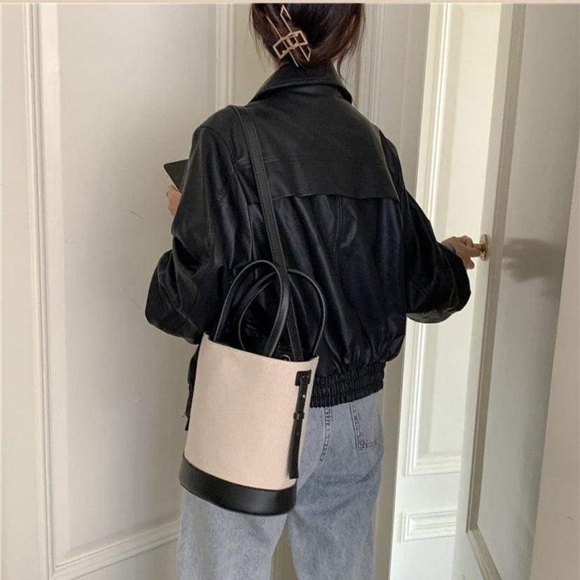 Berenice | Crossbody Bucket Bag