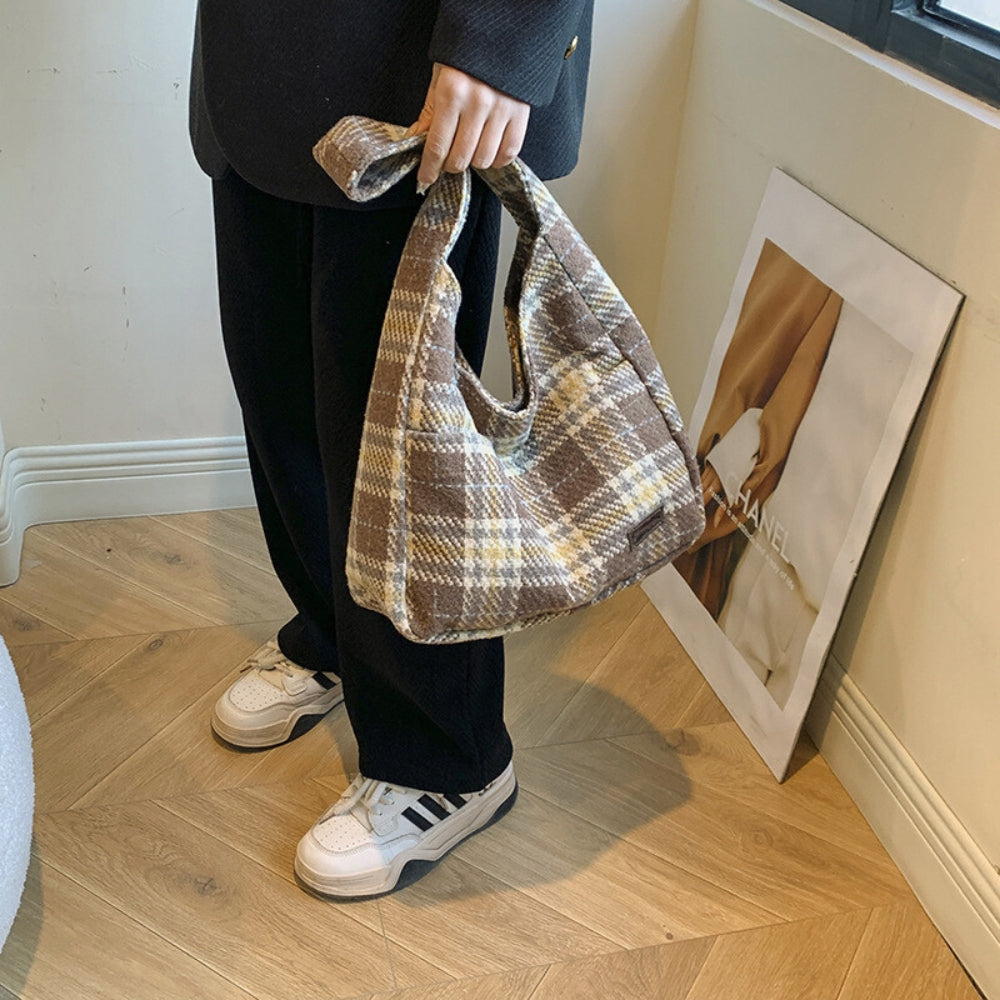 Kallista | Hobo Bag