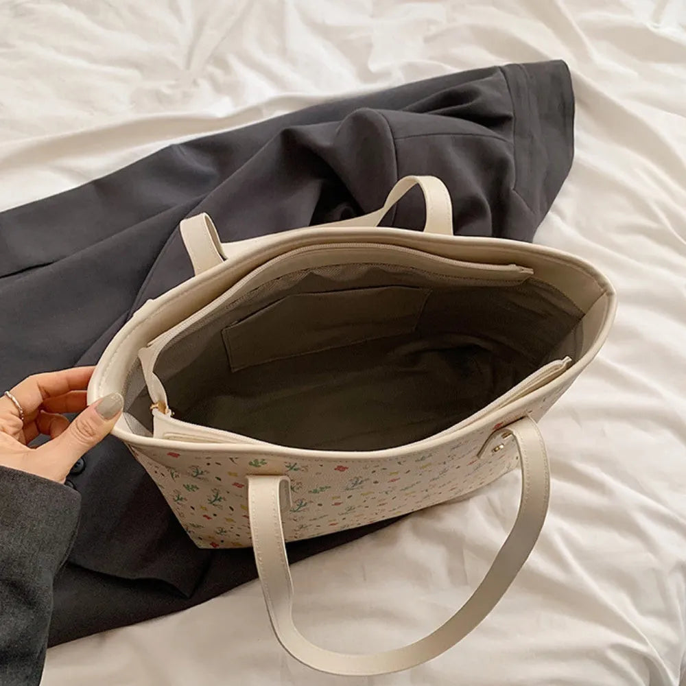Evelina | Tote Bag