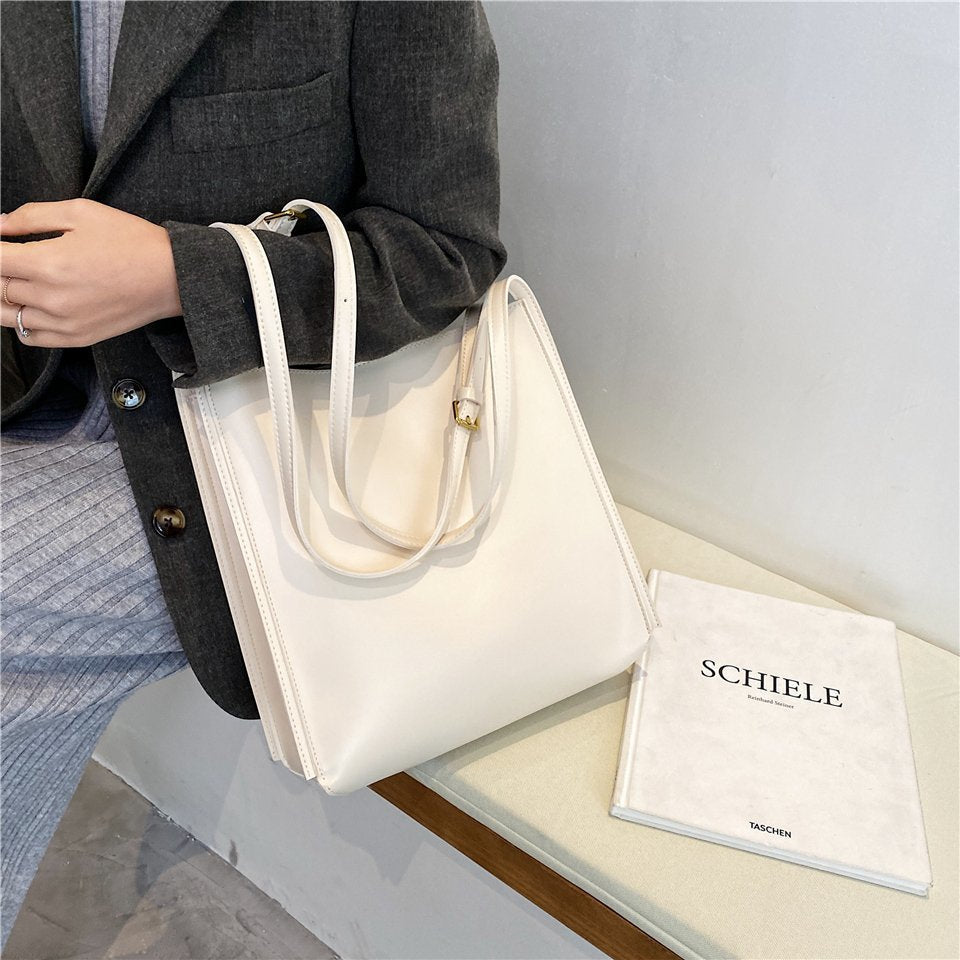 Madeleine | Tote Bag